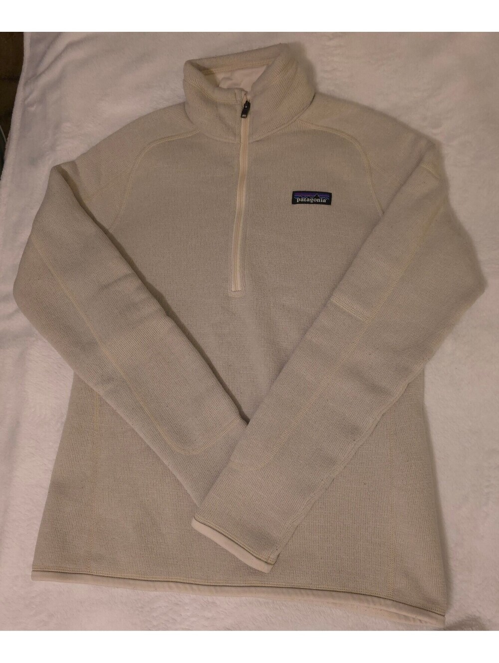 Patagonia women's cream quarter-zip fleece pullover